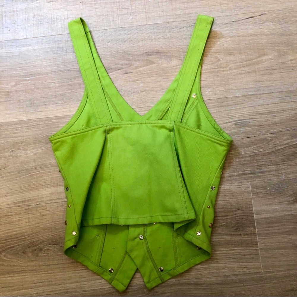 🔥VINTAGE STUDDED NEON GREEN DENIM TOP & HIGH WAISTED SHORTS MATCHING SET🔥 - Picture 7 of 9